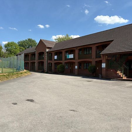 Tollgate Hotel & Leisure Stoke-on-Trent Exteriér fotografie